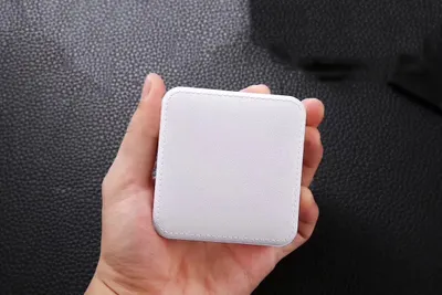 Mini cube power bank