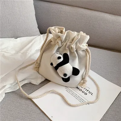 Female cartoon doll bucket bag