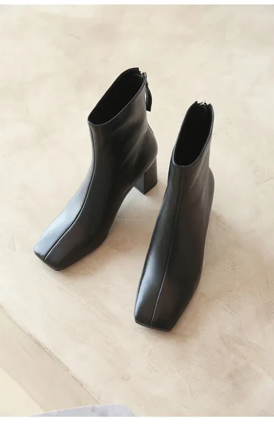 Elegant Intellectual And Simple Basic Cowhide Boots