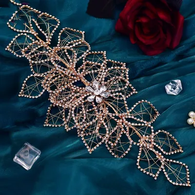 Women's Handmade Hollow Leaf Shape Rhinestone Headband