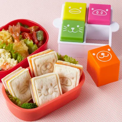Mould Childrens Mini Cartoon Toast