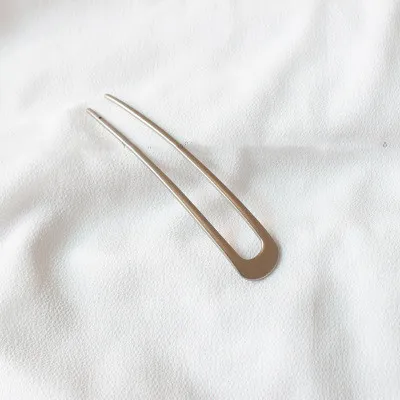 Temperament simple u-shaped hair bun