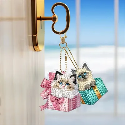 DIY Diamond Painting Keychain - Animal Themed Moon Disk, DIY Decorations, Diamond Kit Craft Supplies, Handmade Mosaic Painting Keychain DIY Set Suitable For Beginners, Creative Handmade Craft