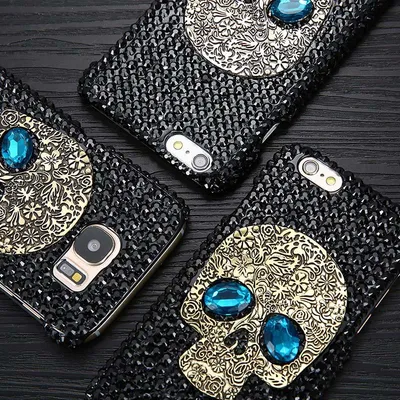 Mobile Phone Protective Shell Black Shell Skull Rhinestone