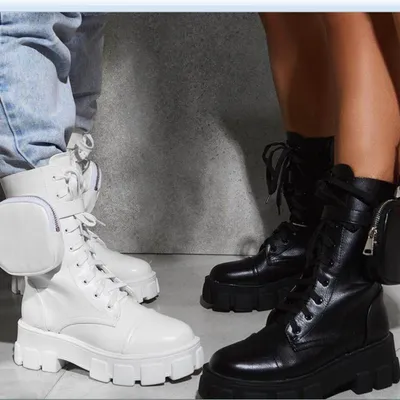 Thick-Heeled Round Toe Lace-Up Pocket Mid-Tube Motorcycle Boots