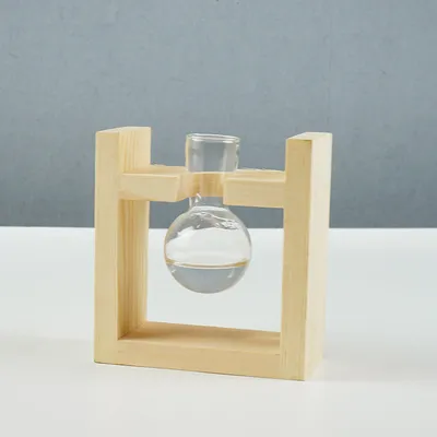 Simple wooden desktop round ball container