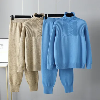 Women's Fashionable And Versatile Knitted Pants Set
