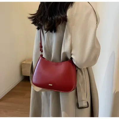 Red Underarm Shoulder Bags For Women New Texture Leather Crossbody Bag Luxury Designer Wedding