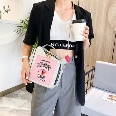 Chain crossbody bag