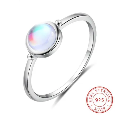Fashion Women's Round Moonstone Silver Ring