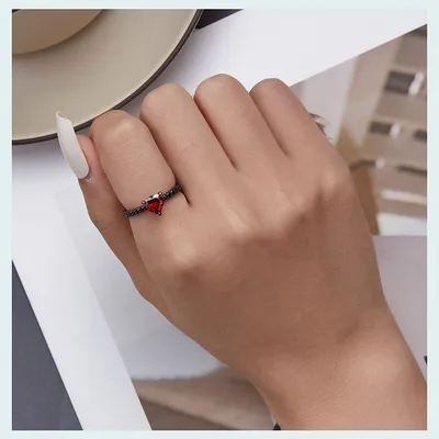 Sterling Silver S925 Dark Night Love Heart-shaped Ring