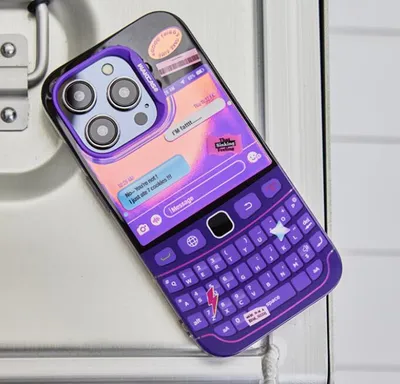 Advanced Sense Niche Design Fluorescent Phone Case