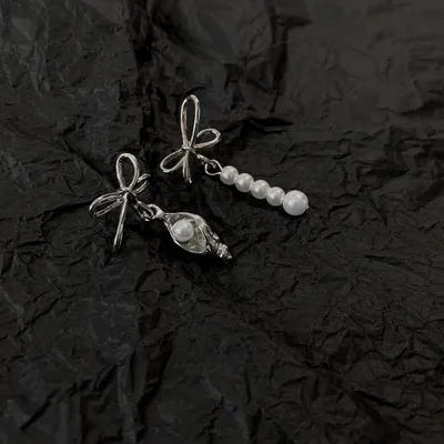 European And American Irregular Pearl Earrings Earrings Female Butterfly