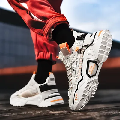 Warm men's shoes