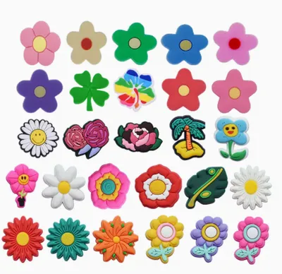 Hole Shoes Flower Shoe Buckle Plant Series Two Cards