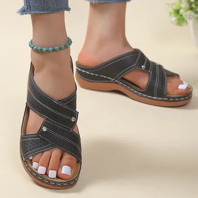 Summer Slippers Women Low Heels Wedges Sandals Non Slip Beach Shoes