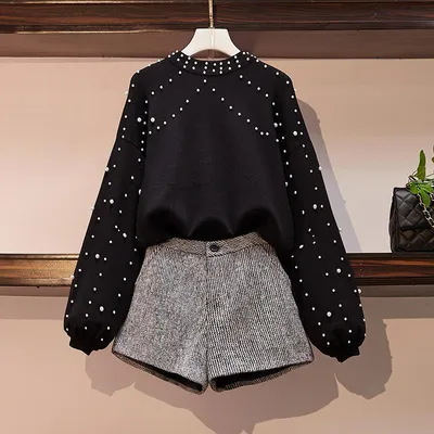 Women's Slimming Bead Thickened Sweater Shorts