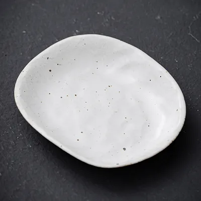 Japanese Style Rough Pottery Shaped Antique Dishes