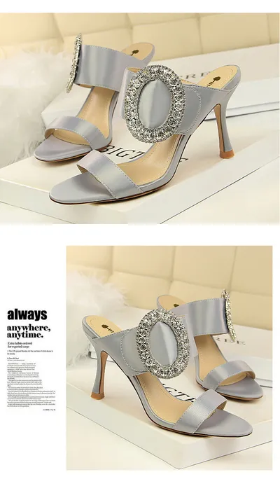 Female sandals and slippers with one word
