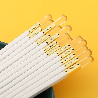 New Household Alloy Chopsticks Amber Gold Resistant To High Temperature