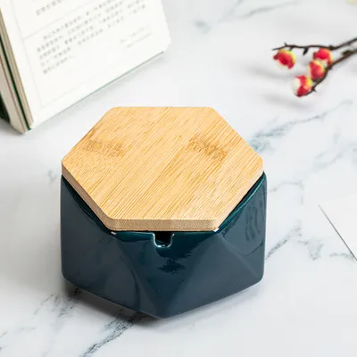 Ceramic Ashtray With Lid Creative Personality Fashion Office Anti Fly Ash Size Size Living Room Home European Trend