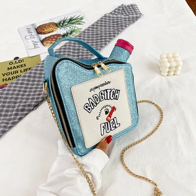 Chain crossbody bag