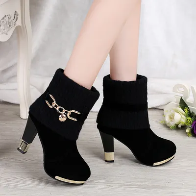 Frosted wool boots