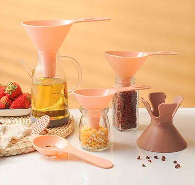 Plastic Funnel Six-in-one Multifunctional Set