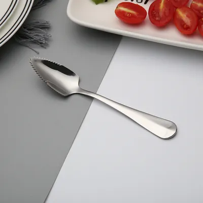 Creative Stainless Steel Fruit Spoon Triangle With Teeth Digging