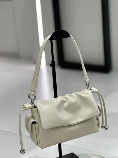 Cross-border Top-grain Leather Cloud Bag, High-end Versatile Genuine Leather Shoulder Bag, Fashionable Drawstring Pleated Underarm Bag