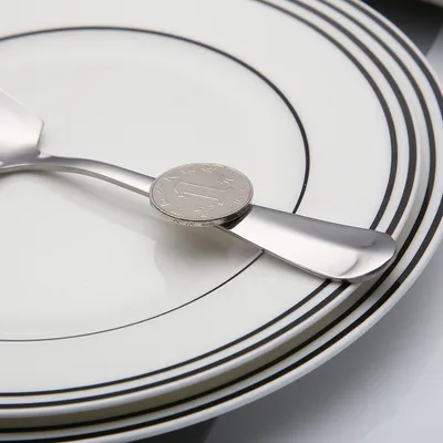 Creative Stainless Steel Fruit Spoon Triangle With Teeth Digging