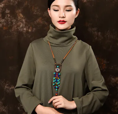 Women's sweater chain pendant