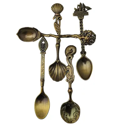 Creative Stereoscopic Spoon Set For Home Use