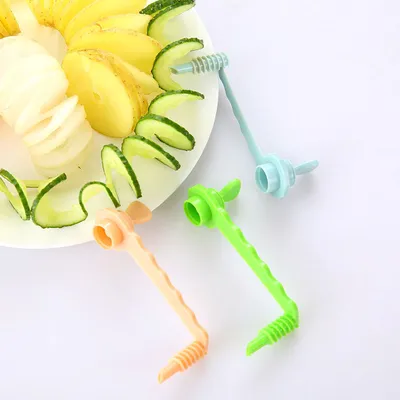 سكين فواكه متعدد الوظائف من نوع Creative Two-in-one Slicer
