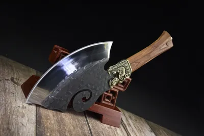 شينلونغ بصق ماء، سكين تقطيع العظام
