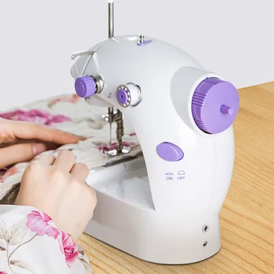1Pc Electric Sewing Machine For Mothers' Day Gift Portable 2 Speed Overlock Foot With Foot Pedal LED Light