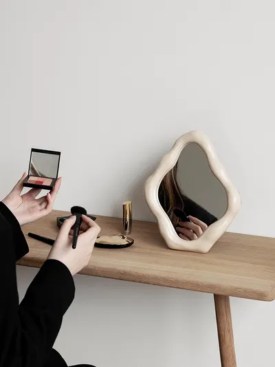 Nordic Simple Home Desktop Decorative Makeup Mirror