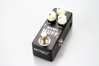 Guitar pedal effect pedal power