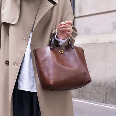 European And American Vintage First-layer Tree-tanned Cowhide Tote Bag, Commuter Handbag, Casual Single-shoulder Genuine Leather Crossbody Bag